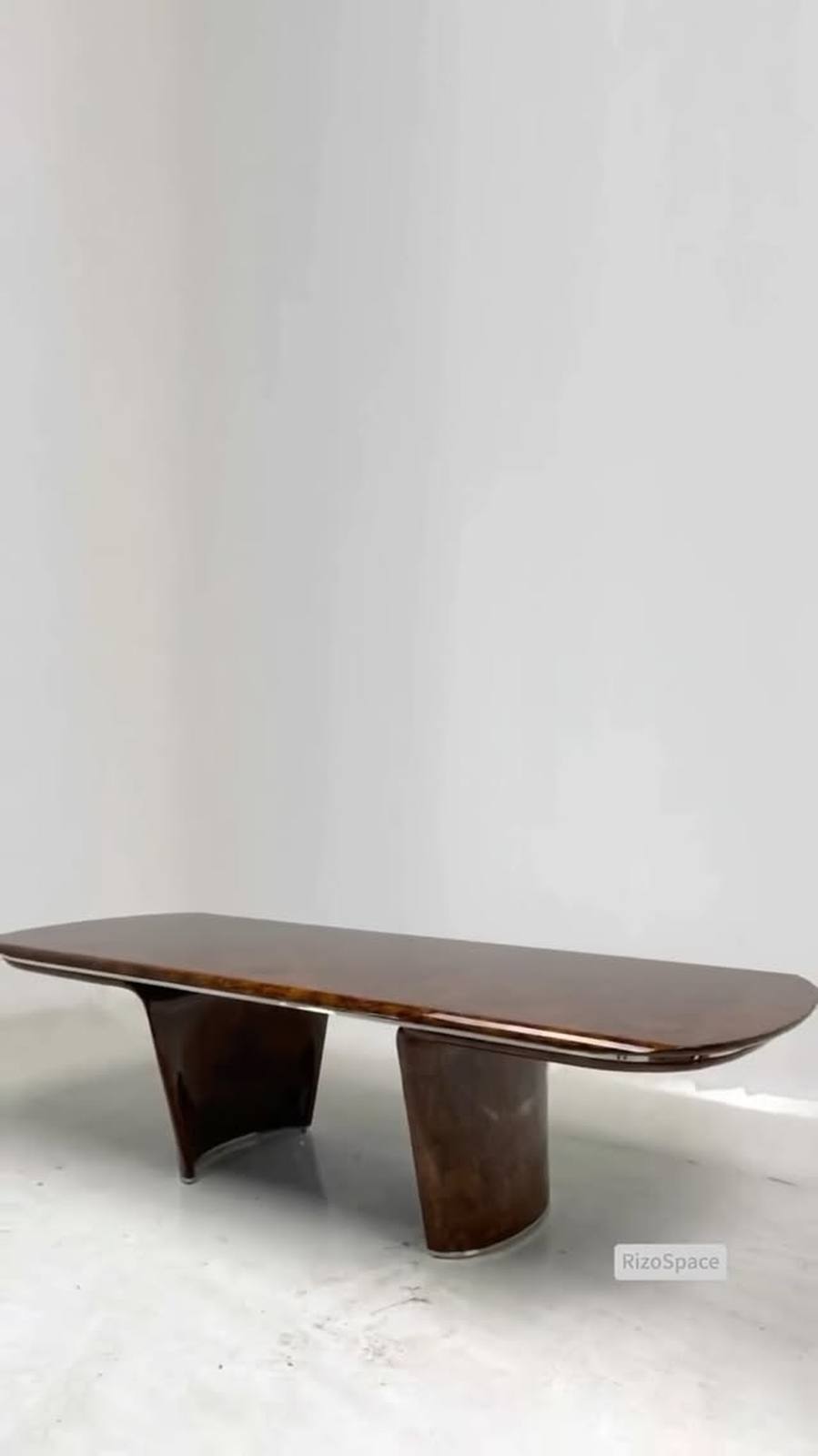 Floating Aldford Dining Table Turn your dining room