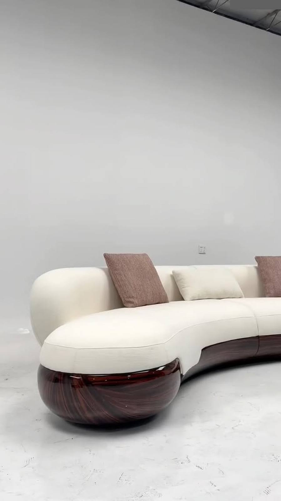 Timeless crescent sofa, designed for quiet