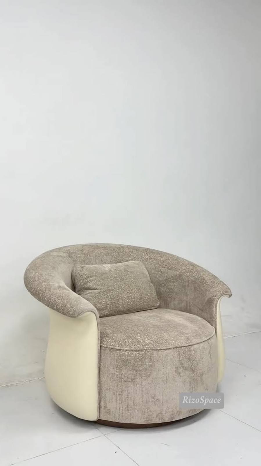 Italian luxury swivel chair.